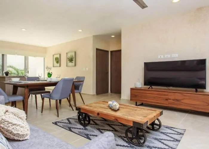 ☆ Location & Comfort ☆ Jacuzzi ☆ Luxury *